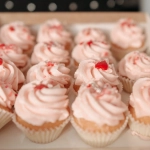 Символическое изображение цифрового восстания против игровой индустрии